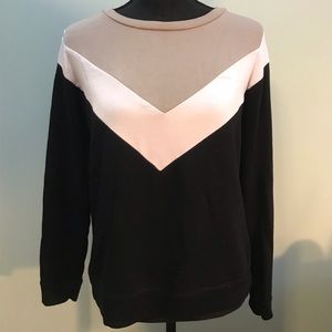 Beyond Yoga crewneck